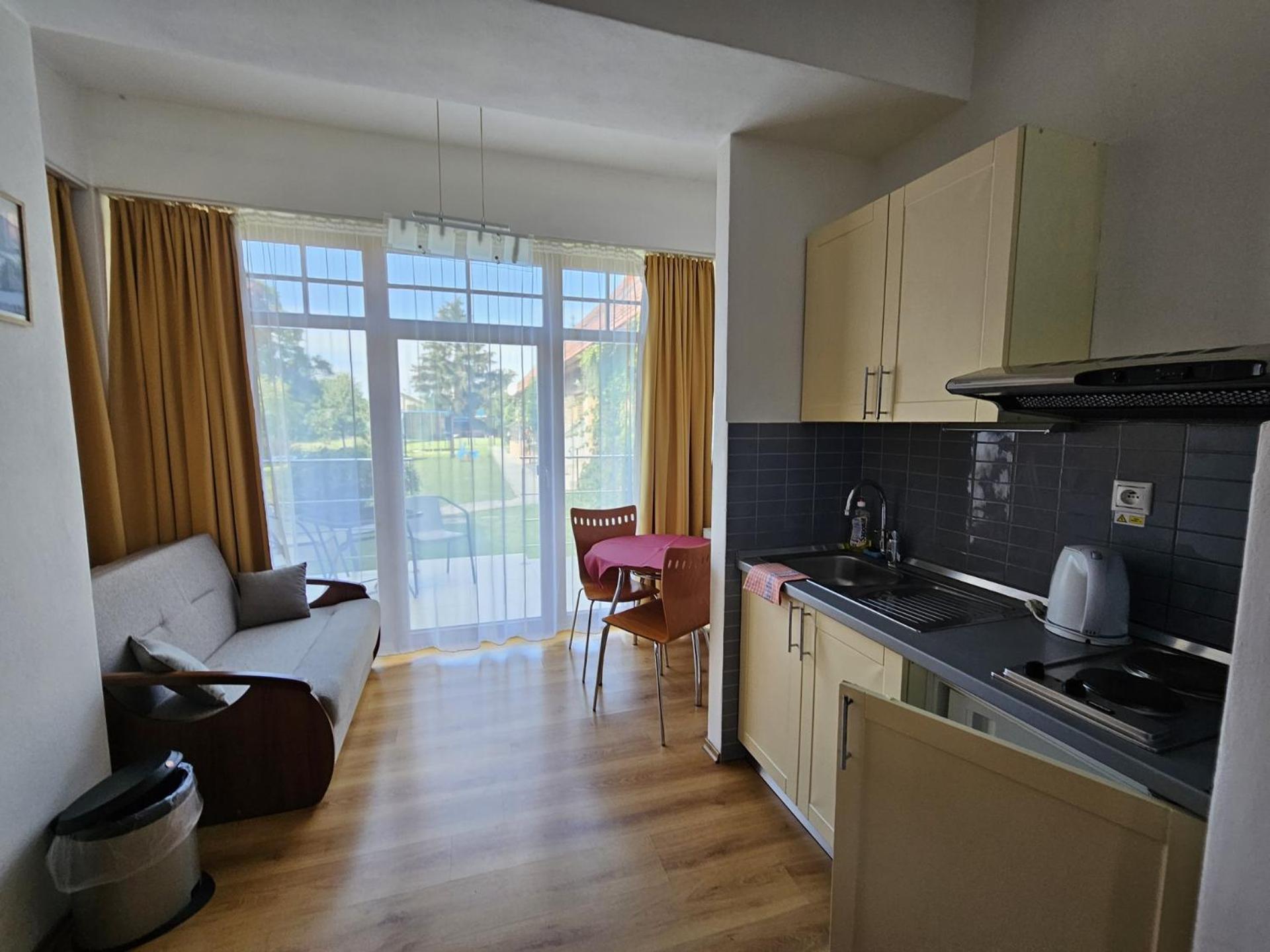 Penzion Pod Krivanom Hotel Liptovsky Hradok Exterior photo